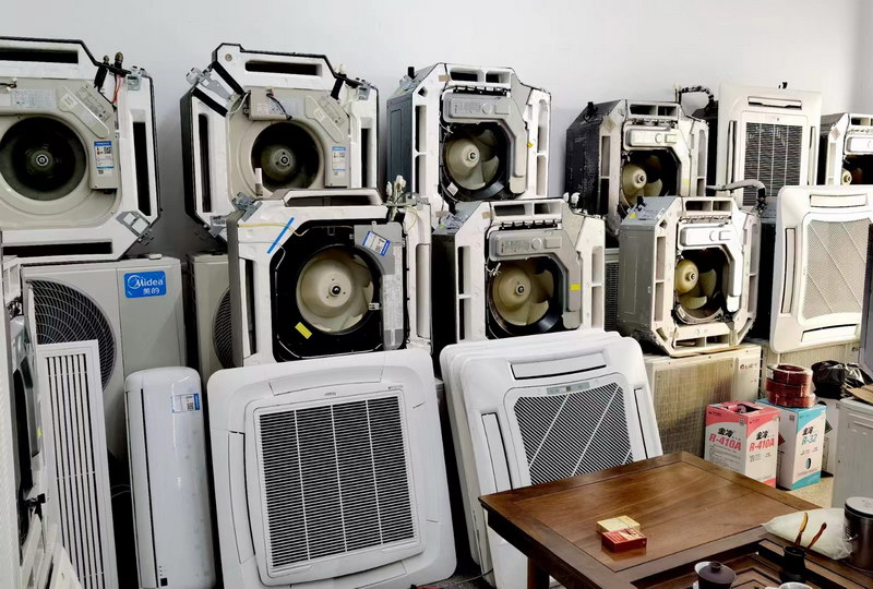 電(diàn)子(zǐ)電(diàn)器(qì)